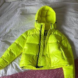 Super cute yellow super puff coat from artzia!!!